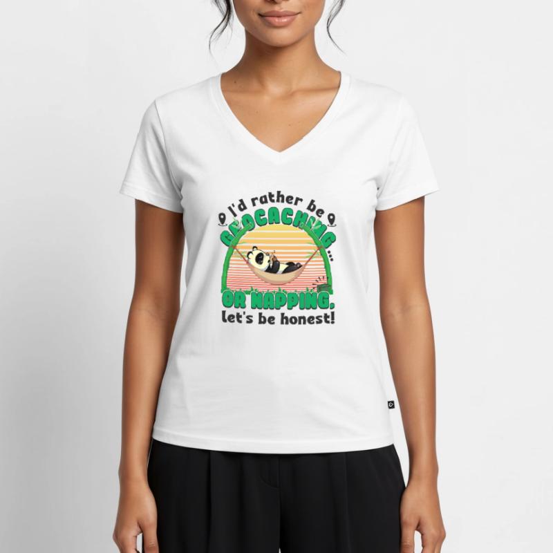 Geocaching ... oder ein Nickerchen, seien wir ehrlich! Frauen Premium Bio T-Shirt mit V-Ausschnitt