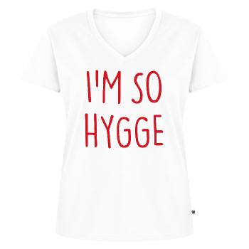 I'M SO HYGGE - Frauen Premium Bio T-Shirt mit V-Ausschnitt - Weiß - Vorne - AI Model Female 172 dark (172cm)