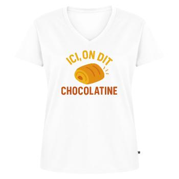 Hier sagen wir Schokolade - Frauen Premium Bio T-Shirt mit V-Ausschnitt - Weiß - Vorne - AI Model Female 172 dark (172cm)