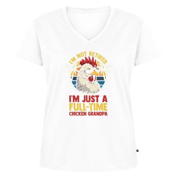 Gepensioneerde Boer Haan Gepensioneerde Pluimveekip - Vrouwen Premium Bio T-shirt met V-hals - wit - Voor - AI Model Female 172 dark (172cm)