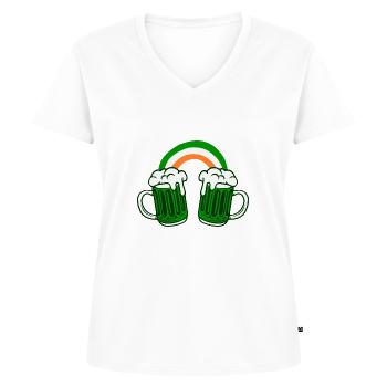 St. Patricks Day Irland Flagge Bier Kleeblatt - Frauen Premium Bio T-Shirt mit V-Ausschnitt - Weiß - Vorne - AI Model Female 172 dark (172cm)