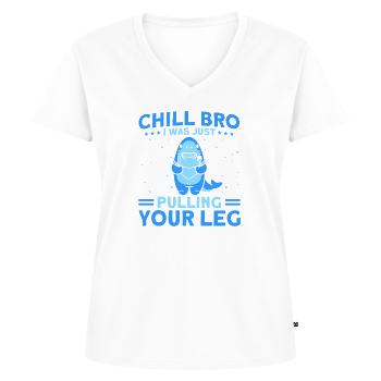 Haie Hai Liebhaber Haifisch Geschenk - Frauen Premium Bio T-Shirt mit V-Ausschnitt - Weiß - Vorne - AI Model Female 172 dark (172cm)