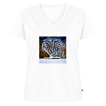 Alter Baum im Winter - Frauen Premium Bio T-Shirt mit V-Ausschnitt - Weiß - Vorne - AI Model Female 172 dark (172cm)