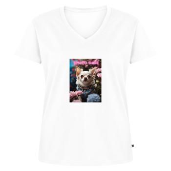 Chihuahua Le temps de briller - T-shirt encolure en V Premium bio Femme - blanc - Devant - AI Model Female 172 dark (172cm)