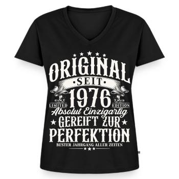 Original födelsedagspresent från 1976 Vintage - Ekologisk premium-T-shirt med V-ringning dam - svart - Fram - AI Model Female 172 light (172cm)