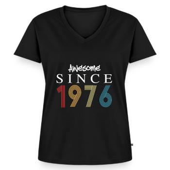 Génial depuis 1976 Anniversaire 1976 Millésime 1976 - T-shirt encolure en V Premium bio Femme - noir - Devant - AI Model Female 172 light (172cm)