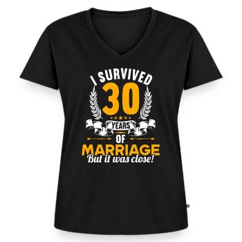 Ik overleefde 30 jaar huwelijk 30e huwelijksverjaardag - Vrouwen Premium Bio T-shirt met V-hals - zwart - Voor - AI Model Female 172 light (172cm)