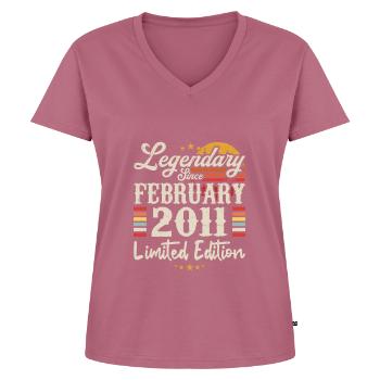 Legendär seit Februar 2011 | Limitierte Auflage - Frauen Premium Bio T-Shirt mit V-Ausschnitt - Mauve - Vorne - AI Model Female 172 dark (172cm)
