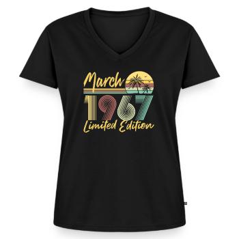 March 1967 Limited Edition - Frauen Premium Bio T-Shirt mit V-Ausschnitt - Schwarz - Vorne - AI Model Female 172 light (172cm)