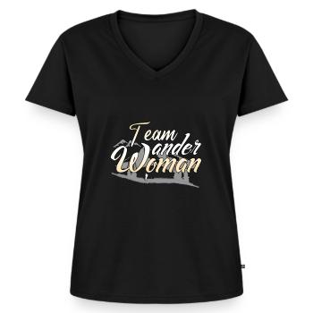 Wander Woman Wandern - Frauen Premium Bio T-Shirt mit V-Ausschnitt - Schwarz - Vorne - AI Model Female 172 light (172cm)
