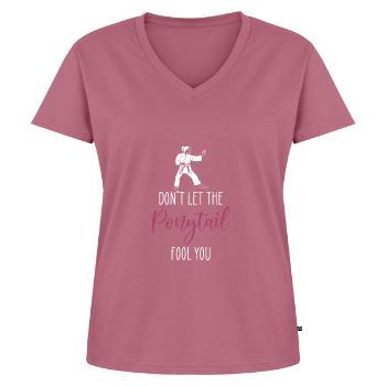 Ne laissez pas la queue de cheval vous tromper Taekwondo - T-shirt encolure en V Premium bio Femme - mauve - Devant - AI Model Female 172 dark (172cm)