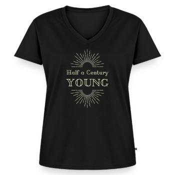 50 Geburtstag - Frauen Premium Bio T-Shirt mit V-Ausschnitt - Schwarz - Vorne - AI Model Female 172 light (172cm)