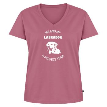 Moi et mon labrador - T-shirt encolure en V Premium bio Femme - mauve - Devant - AI Model Female 172 dark (172cm)