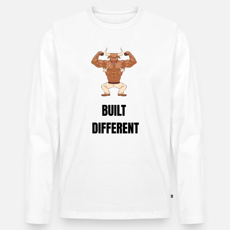 Built different - Männer Premium Bio Langarmshirt - Weiß