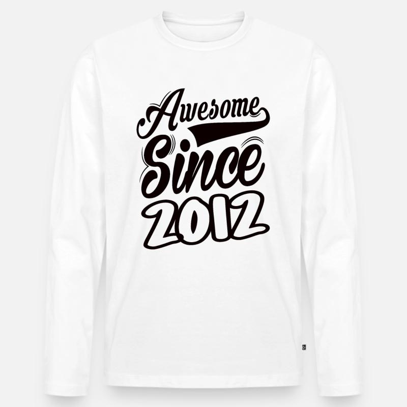 Awesome Since 2012 - Männer Premium Bio Langarmshirt - Weiß
