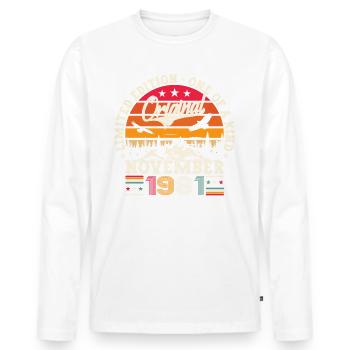 Original November 1981 41st birthday gift - Men's Premium Organic Long Sleeve Shirt - white - Front - Nico (187cm)
