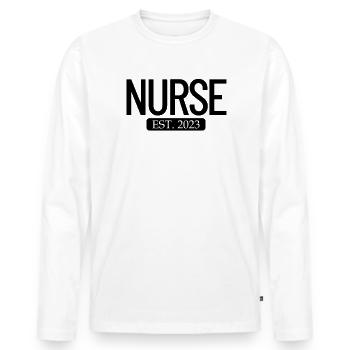 Krankenschwester Est. 2023 Pflegekrankenschwester - Männer Premium Bio Langarmshirt - Weiß - Vorne - Nico (187cm)