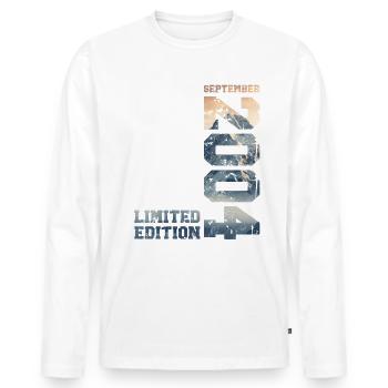 20e anniversaire Original Septembre 2004 Volume 04 - T-shirt manches longues Premium bio Homme - blanc - Devant - Nico (187cm)