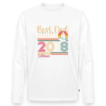 Men's Best Dad Since 2018 Father's Day Gift Fun - Men's Premium Organic Long Sleeve Shirt - white - Front - Nico (187cm)