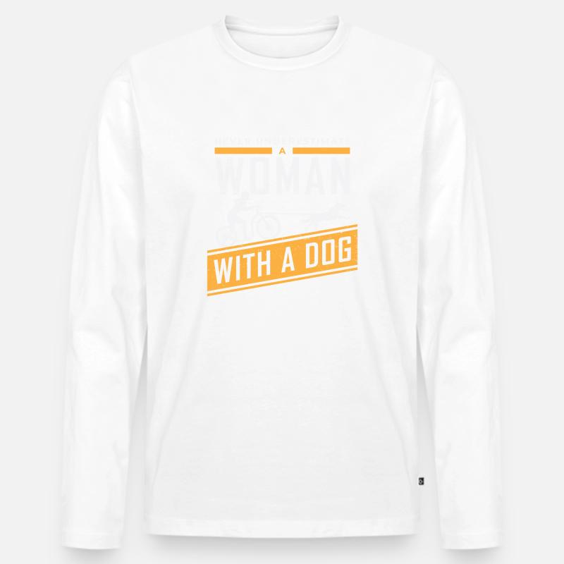 Frau mit Hundescooter - Männer Premium Bio Langarmshirt - undefined