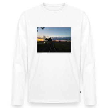 Eisenbahn fährt in den Sonnenuntergang - Männer Premium Bio Langarmshirt - Weiß - Vorne - Nico (187cm)