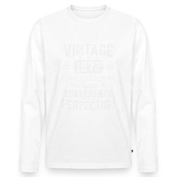 50 birthday Vintage born in 1972 - Men's Premium Organic Long Sleeve Shirt - white - Front - Nico (187cm)