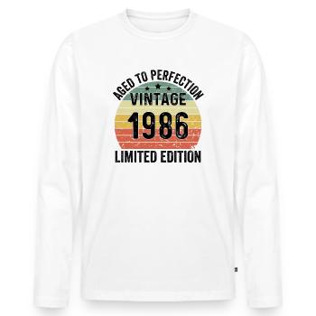Aged To Perfection Vintage 1986 Limited Edition - Männer Premium Bio Langarmshirt - Weiß - Vorne - Nico (187cm)