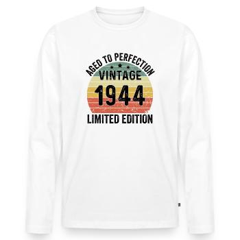Aged To Perfection Vintage 1944 Limited Edition - Männer Premium Bio Langarmshirt - Weiß - Vorne - Nico (187cm)