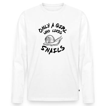 Only a Girl who likes Snails für Haustierschnecken - Männer Premium Bio Langarmshirt - Weiß - Vorne - Nico (187cm)