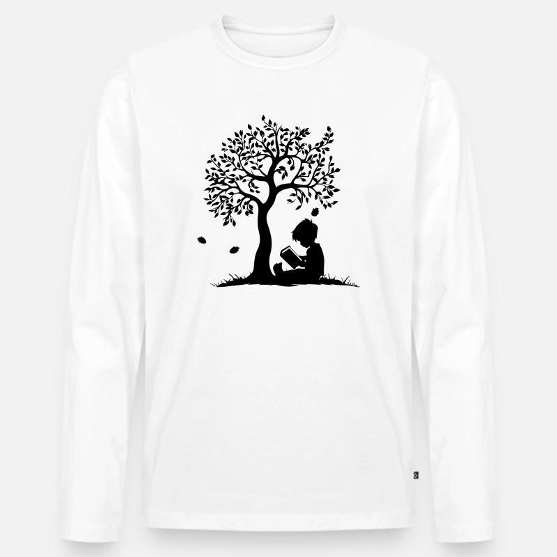 Kind liest unter Baum - Männer Premium Bio Langarmshirt - Weiß