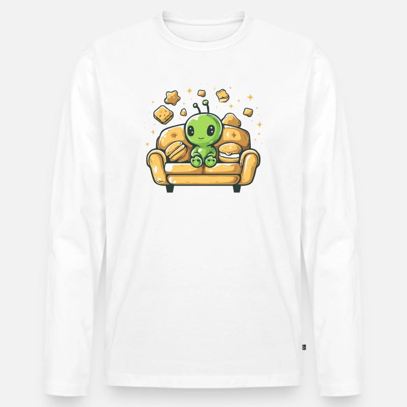 Kuscheliger Alien auf sonnigem Sofa - Männer Premium Bio Langarmshirt - Weiß