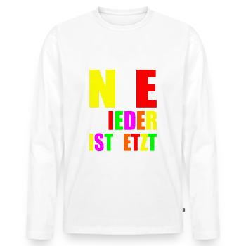 Nie wieder ist jetzt - Männer Premium Bio Langarmshirt - Weiß - Vorne - Nico (187cm)