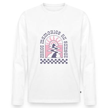 Make Memories At Sunset Retro Sonnenuntergang - Men's Premium Organic Long Sleeve Shirt - white - Front - Nico (187cm)