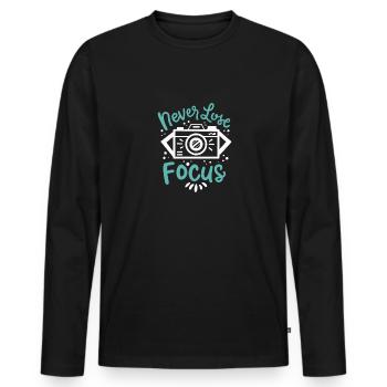 Niemals den Fokus verlieren - Männer Premium Bio Langarmshirt - Schwarz - Vorne - Nico (187cm)