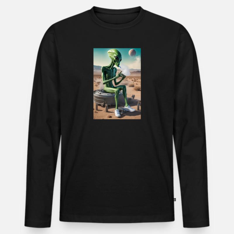 Alien dampft in Wüstensand - Männer Premium Bio Langarmshirt - Schwarz