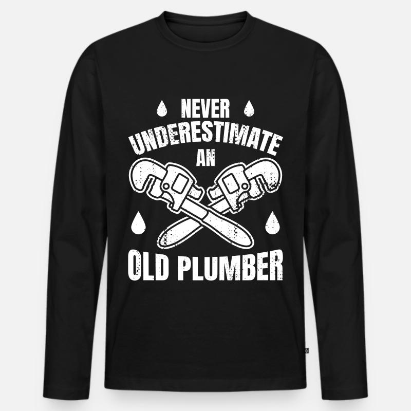 Never Underestimate An Old Plumber - Männer Premium Bio Langarmshirt - Schwarz