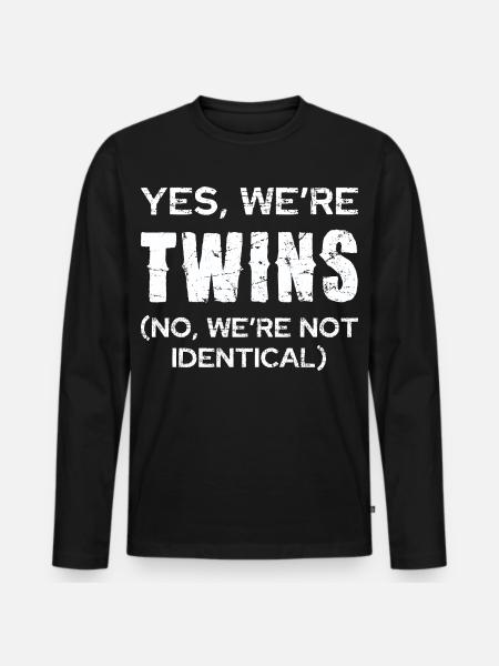 Twin joke: Not identical - Men's Premium Organic Long Sleeve Shirt - black