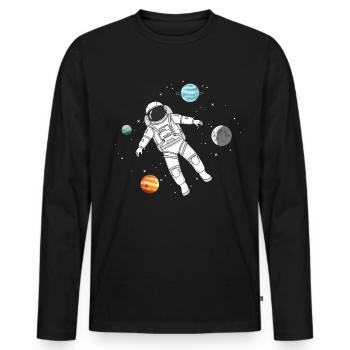 Un astronaute flotte dans l’espace avec des planètes - T-shirt manches longues Premium bio Homme - noir - Devant - Nico (187cm)