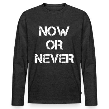 Now Or Never - Männer Premium Bio Langarmshirt - Anthrazit meliert - Vorne - Nico (187cm)