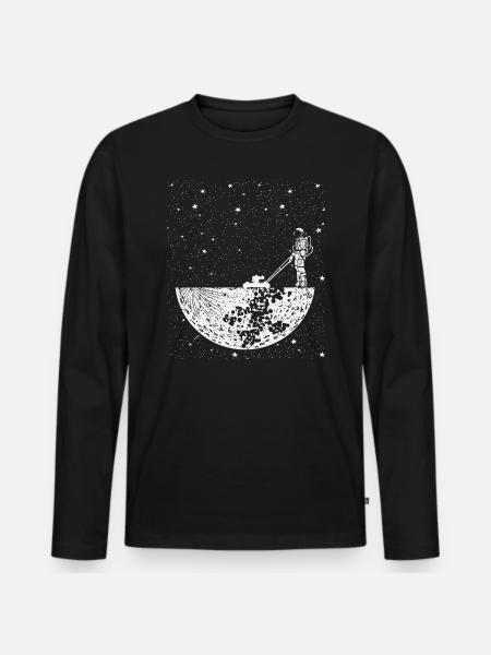 Mowing the lawn Astronaut - Men's Premium Organic Long Sleeve Shirt - black