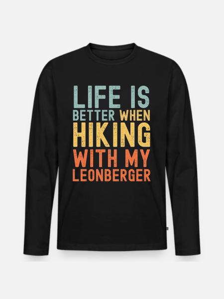 Leonberger Hiking dog retro - Men's Premium Organic Long Sleeve Shirt - black