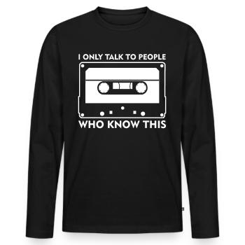 Cassette 80s Cassettes 90s - Männer Premium Bio Langarmshirt - Schwarz - Vorne - Nico (187cm)