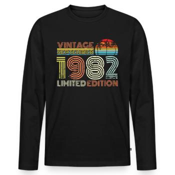 September 1982 Vintage Gift - Men's Premium Organic Long Sleeve Shirt - black - Front - Nico (187cm)