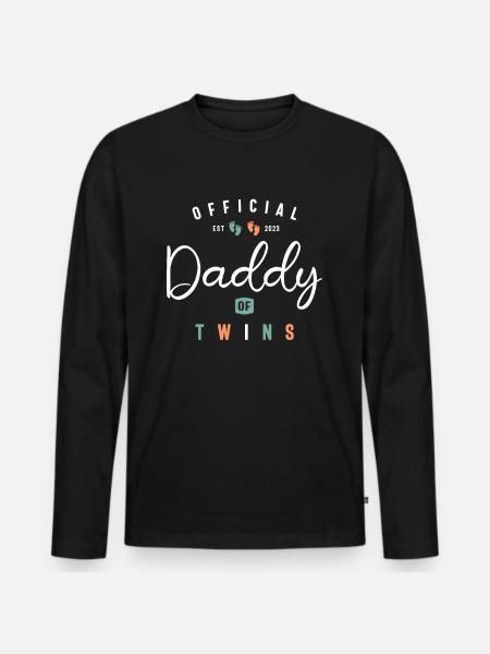 Daddy of Twins Funny New Dad To Be Expecting 2023 - Men's Premium Organic Long Sleeve Shirt - black