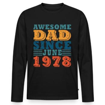 1978 | June 1978 Birthday Perfectly aged - Men's Premium Organic Long Sleeve Shirt - black - Front - Nico (187cm)