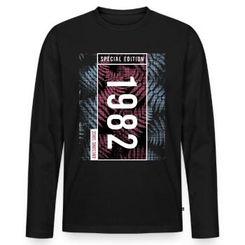 Special Edition 1982 Birthday Urban Graphic - Men's Premium Organic Long Sleeve Shirt - black - Front - Nico (187cm)