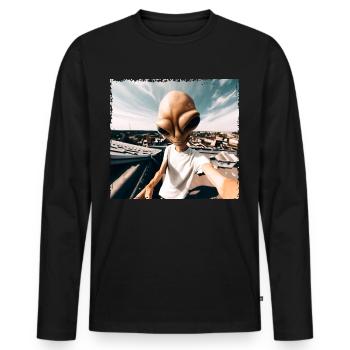 Alien Rooftop Selfie - Men's Premium Organic Long Sleeve Shirt - black - Front - Nico (187cm)