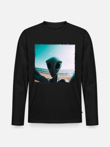 Alien Beach Selfie - Men's Premium Organic Long Sleeve Shirt - black