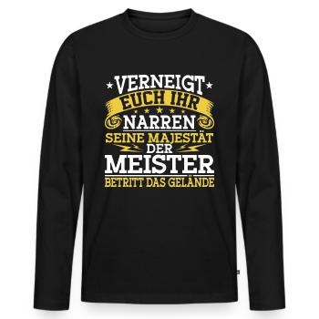 Der Meister betritt das Gelände - Meisterprüfung - Männer Premium Bio Langarmshirt - Schwarz - Vorne - Nico (187cm)