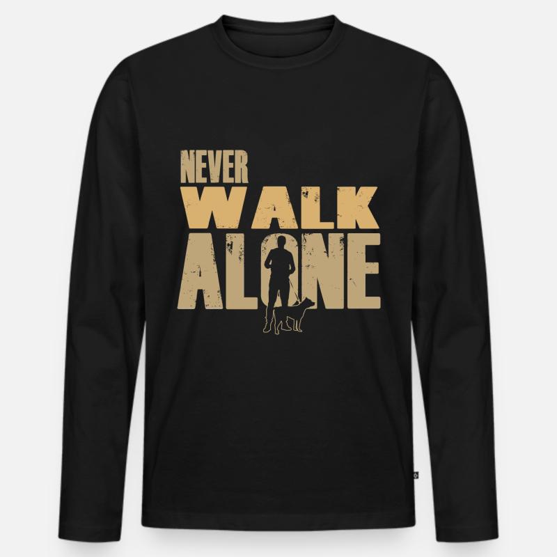 Never walk alone - Hund - Männer Premium Bio Langarmshirt - Schwarz